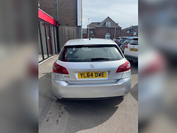 Used Peugeot 308 2015 for sale - 79471874: Photo