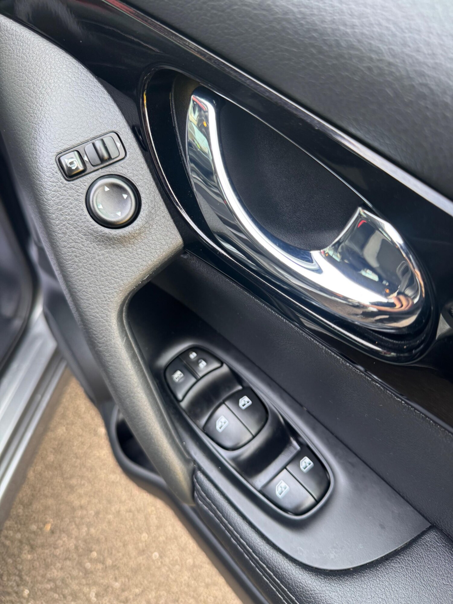 Used Nissan Qashqai for sale - 77484329: Photo 15