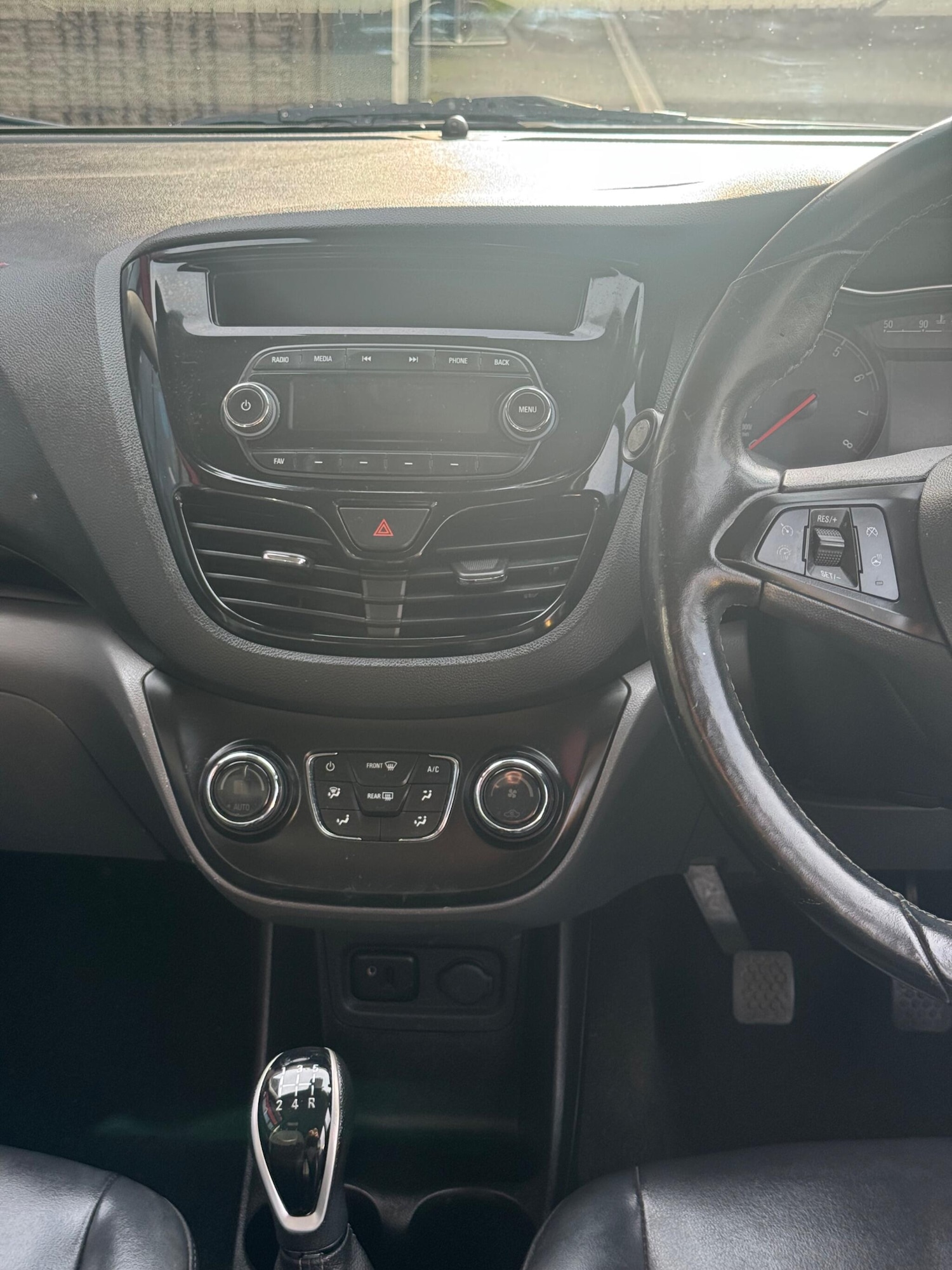 Used Vauxhall Viva 2016 for sale - 76942553: Photo 14