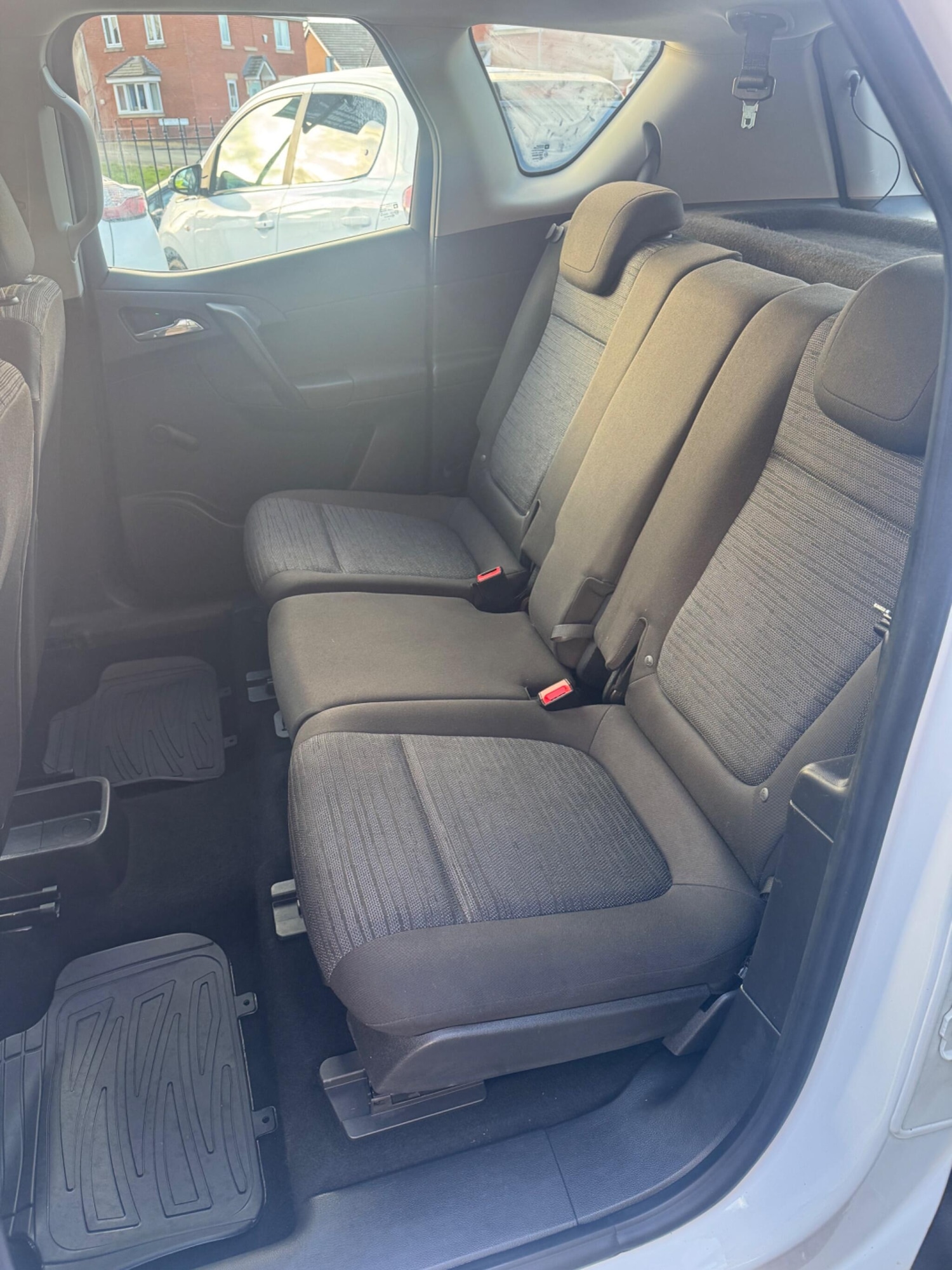 Used Vauxhall Meriva 2015 for sale - 77230527: Photo 11