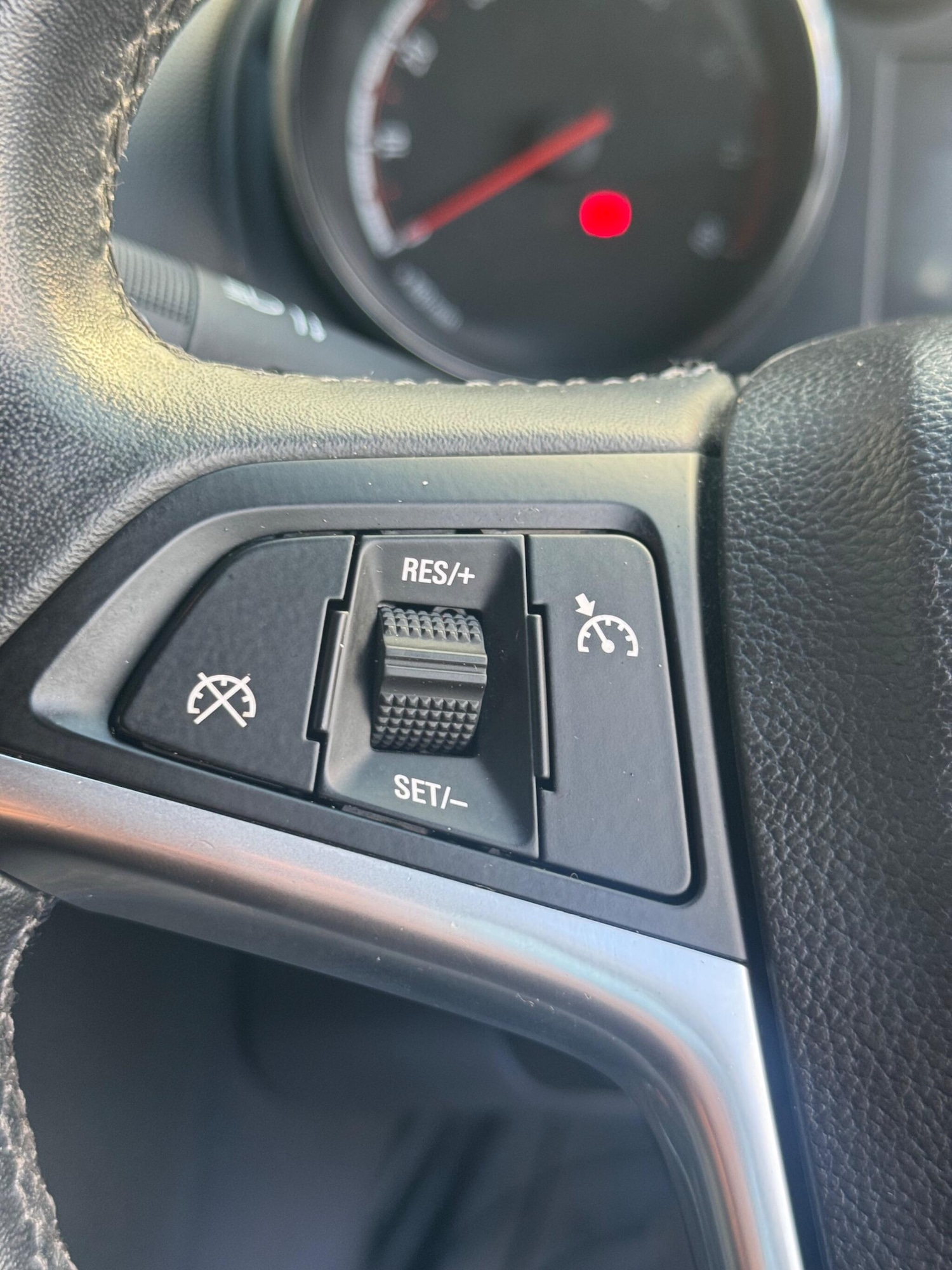 Used Vauxhall Meriva 2015 for sale - 77230527: Photo 19