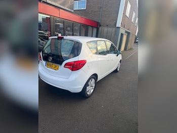 Used Vauxhall Meriva 2015 for sale - 77230527: Photo