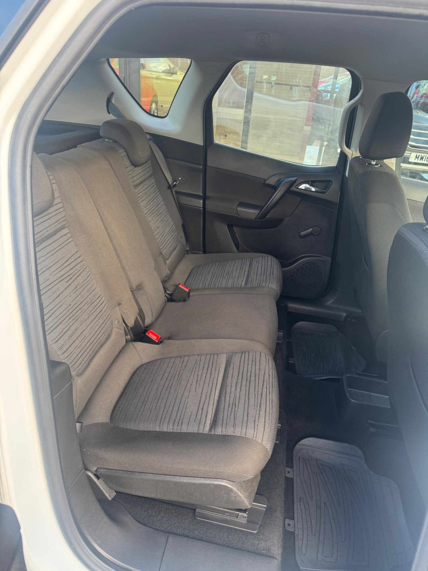 Used Vauxhall Meriva 2015 for sale - 77230527: Photo 9