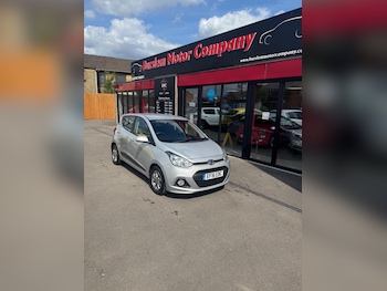 Used Hyundai i10 2016 for sale - 76988604: Photo