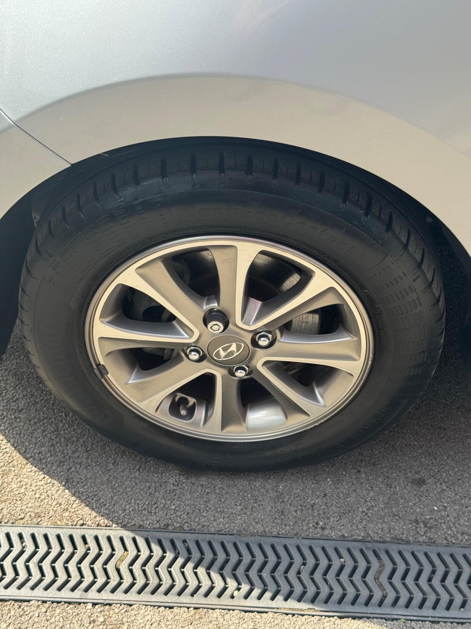 Used Hyundai i10 2016 for sale - 76988604: Photo 24