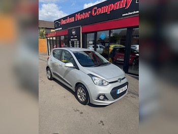 Used Hyundai i10 2016 for sale - 76988604: Photo