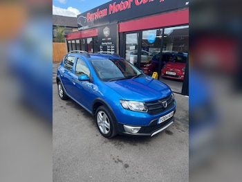 Used Dacia Sandero Stepway 2014 for sale - 75414320: Photo