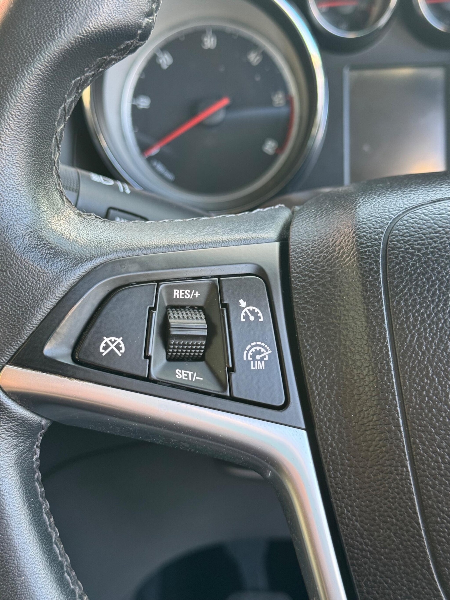 Used Vauxhall Zafira Tourer for sale - 77052523: Photo 18