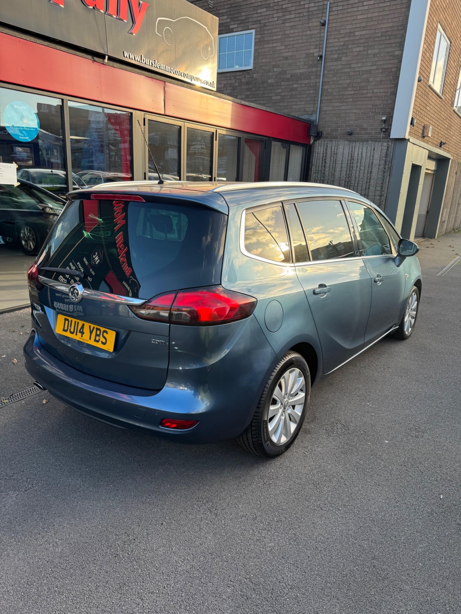 Used Vauxhall Zafira Tourer for sale - 77052523: Photo 3