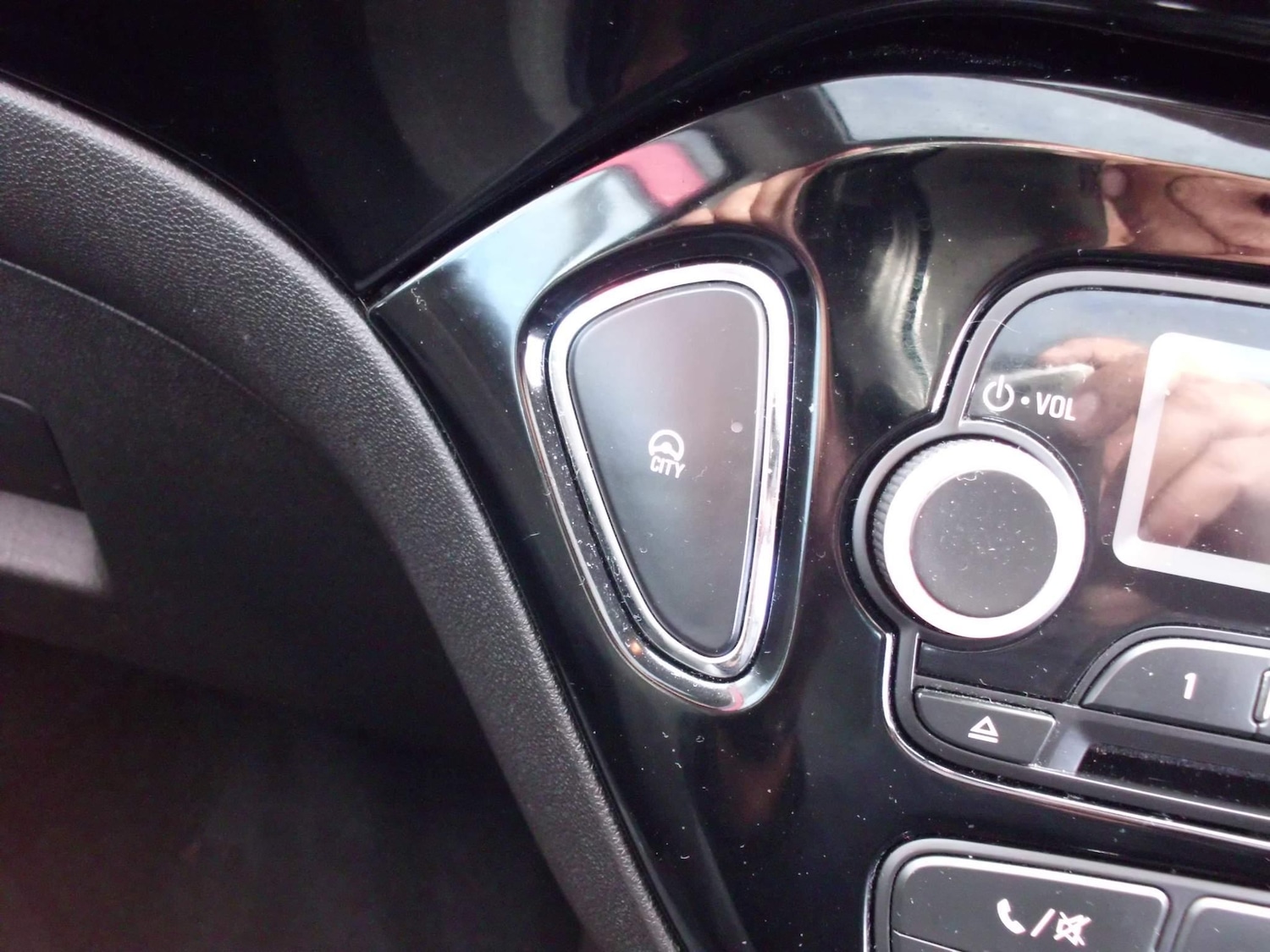 Used Vauxhall ADAM 2017 for sale - 76988829: Photo 20