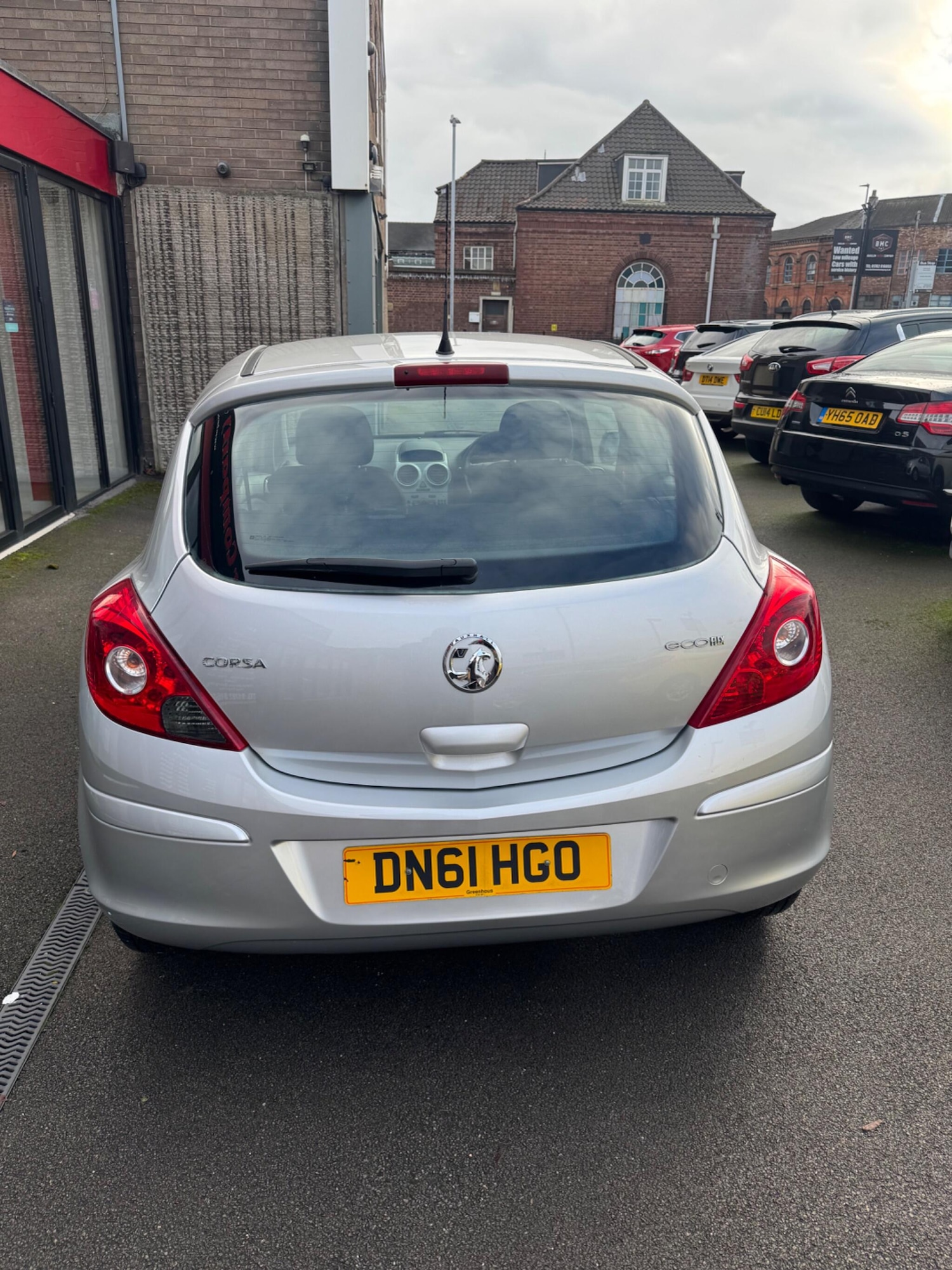 Used Vauxhall Corsa 2011 for sale - 76592702: Photo 4