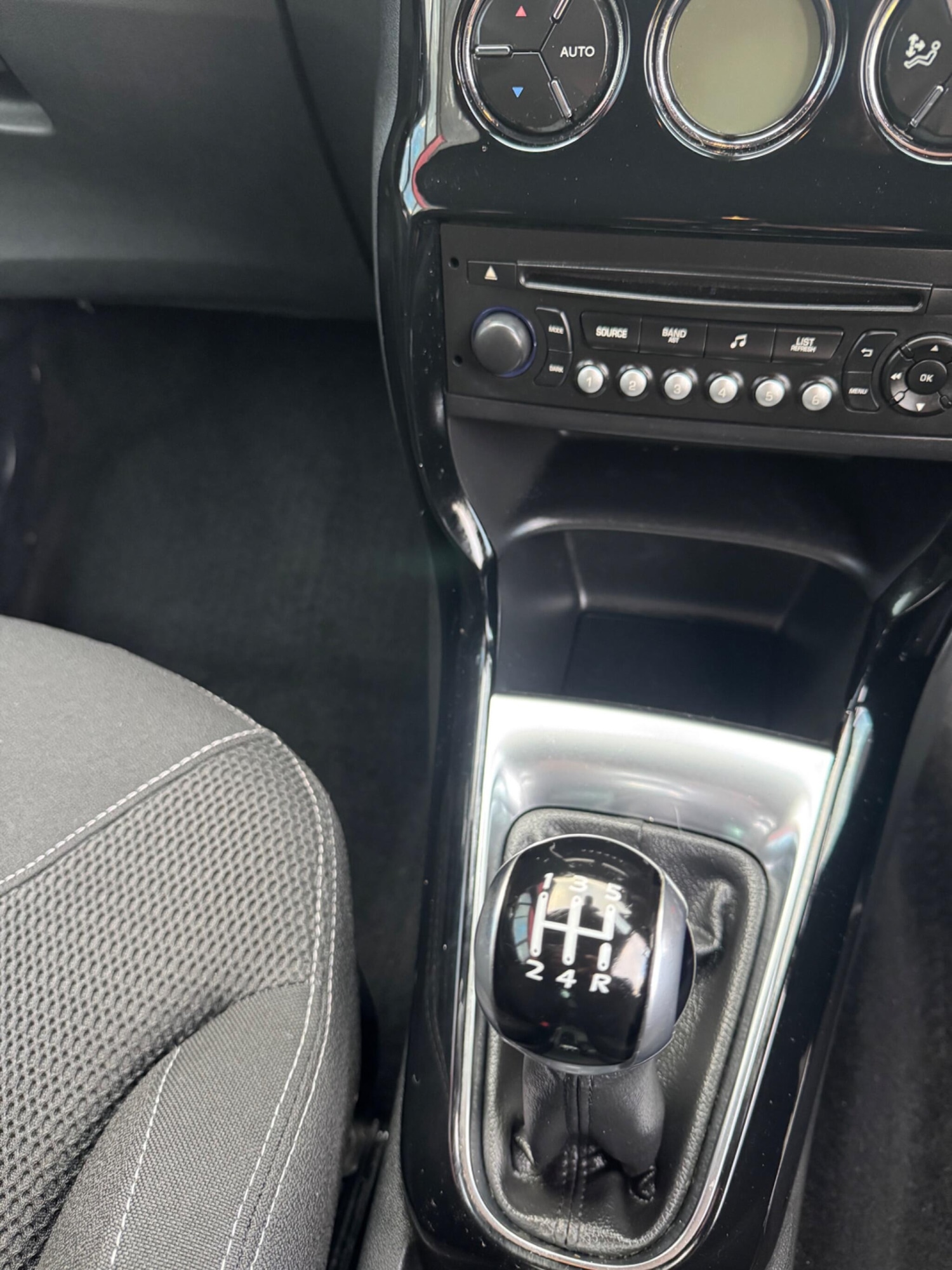 Used Citroen DS3 2014 for sale - 76377886: Photo 16