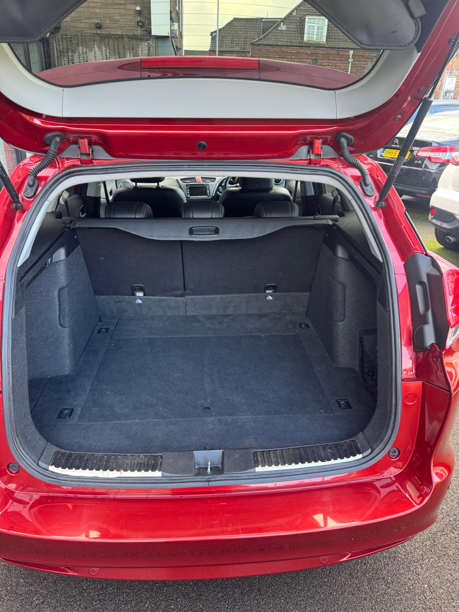 Used Honda Civic 2015 for sale - 76926136: Photo 12