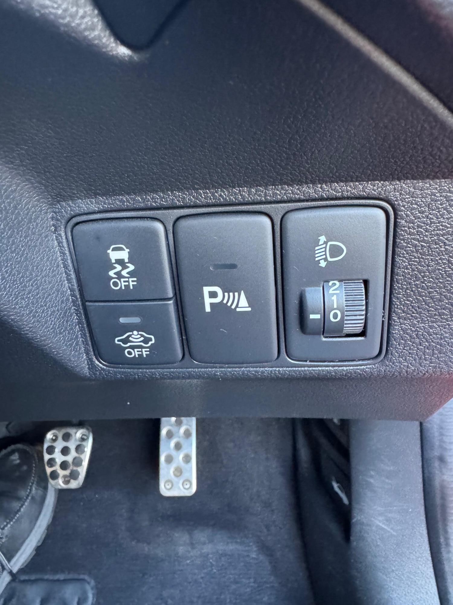 Used Honda Civic 2015 for sale - 76926136: Photo 20