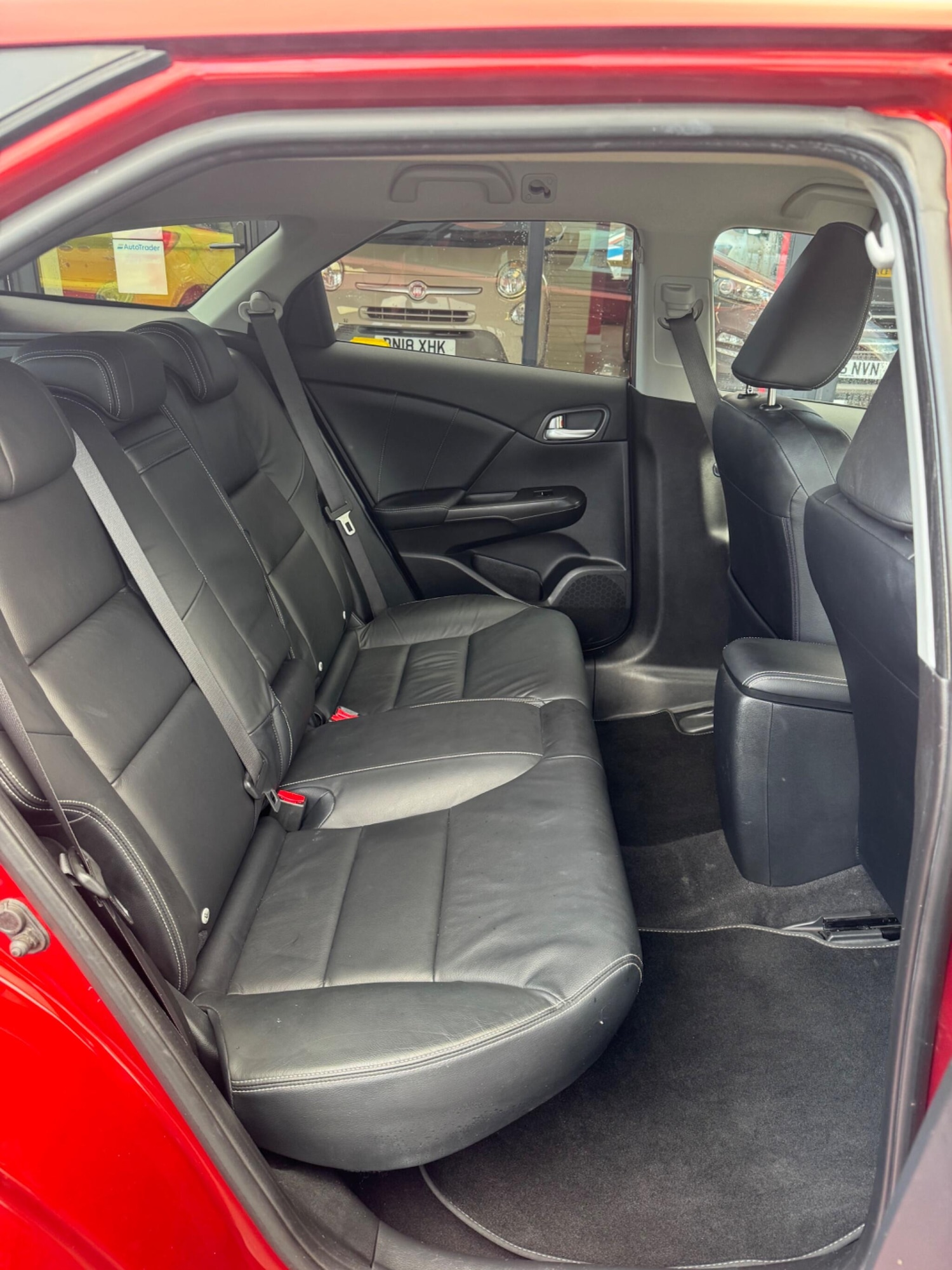 Used Honda Civic 2015 for sale - 76926136: Photo 9