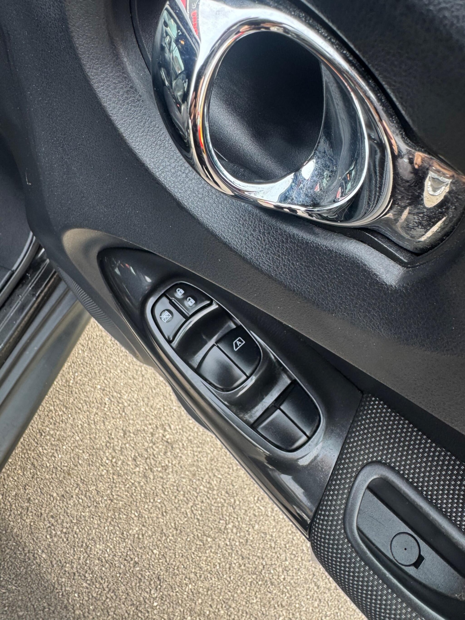 Used Nissan Juke 2017 for sale - 77982620: Photo 16