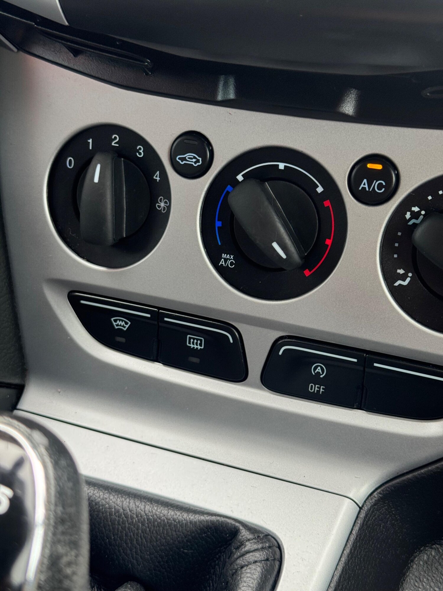 Used Ford Focus 2014 for sale - 77484103: Photo 21