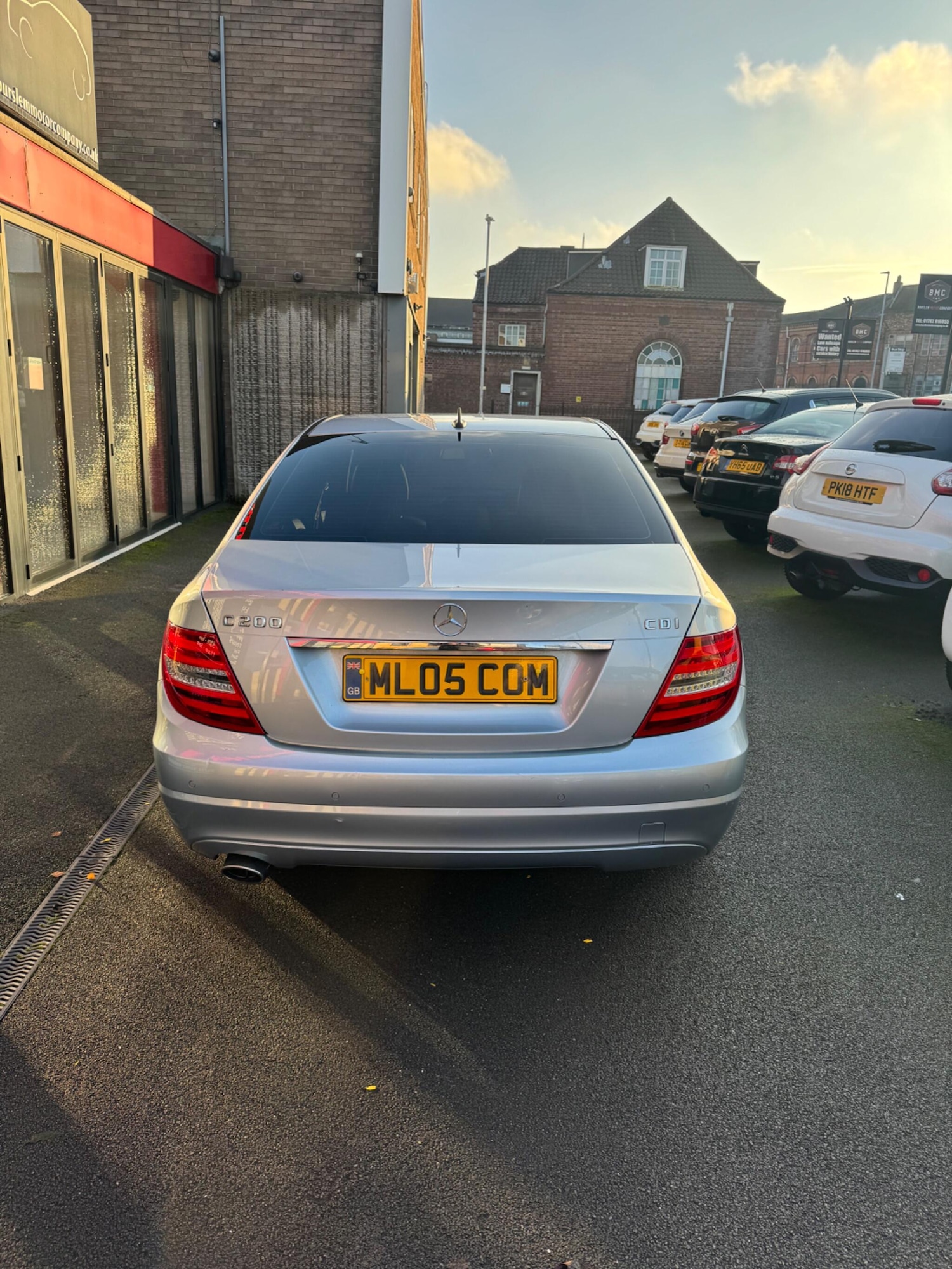 Used Mercedes-Benz C Class 2013 for sale - 76925933: Photo 4