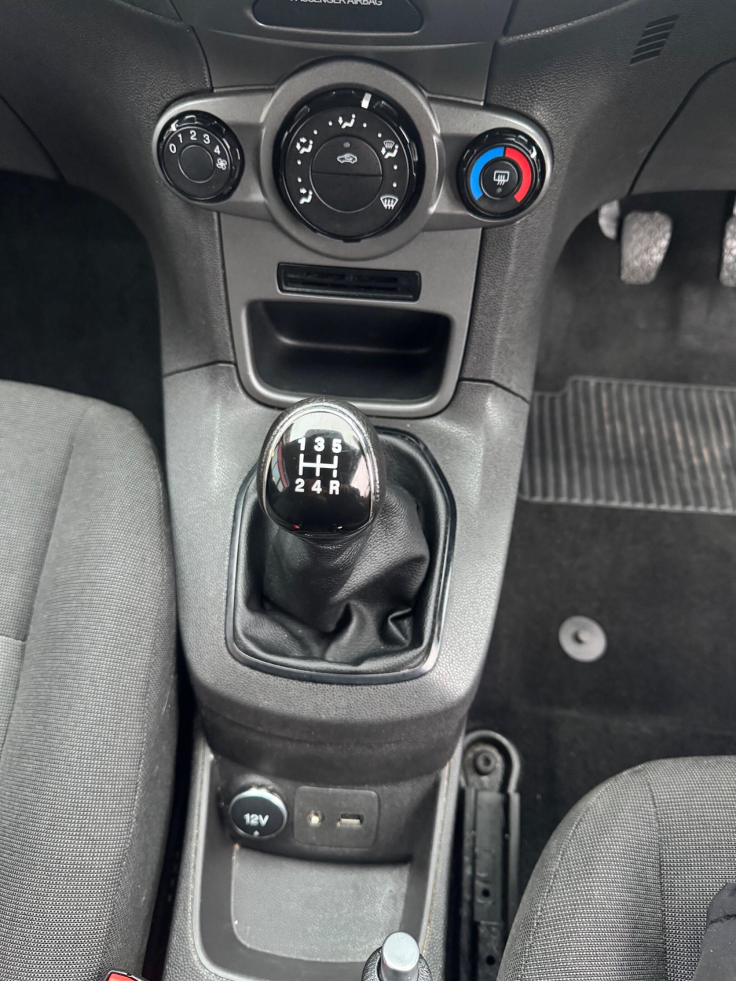 Used Ford Fiesta 2014 for sale - 77143547: Photo 16