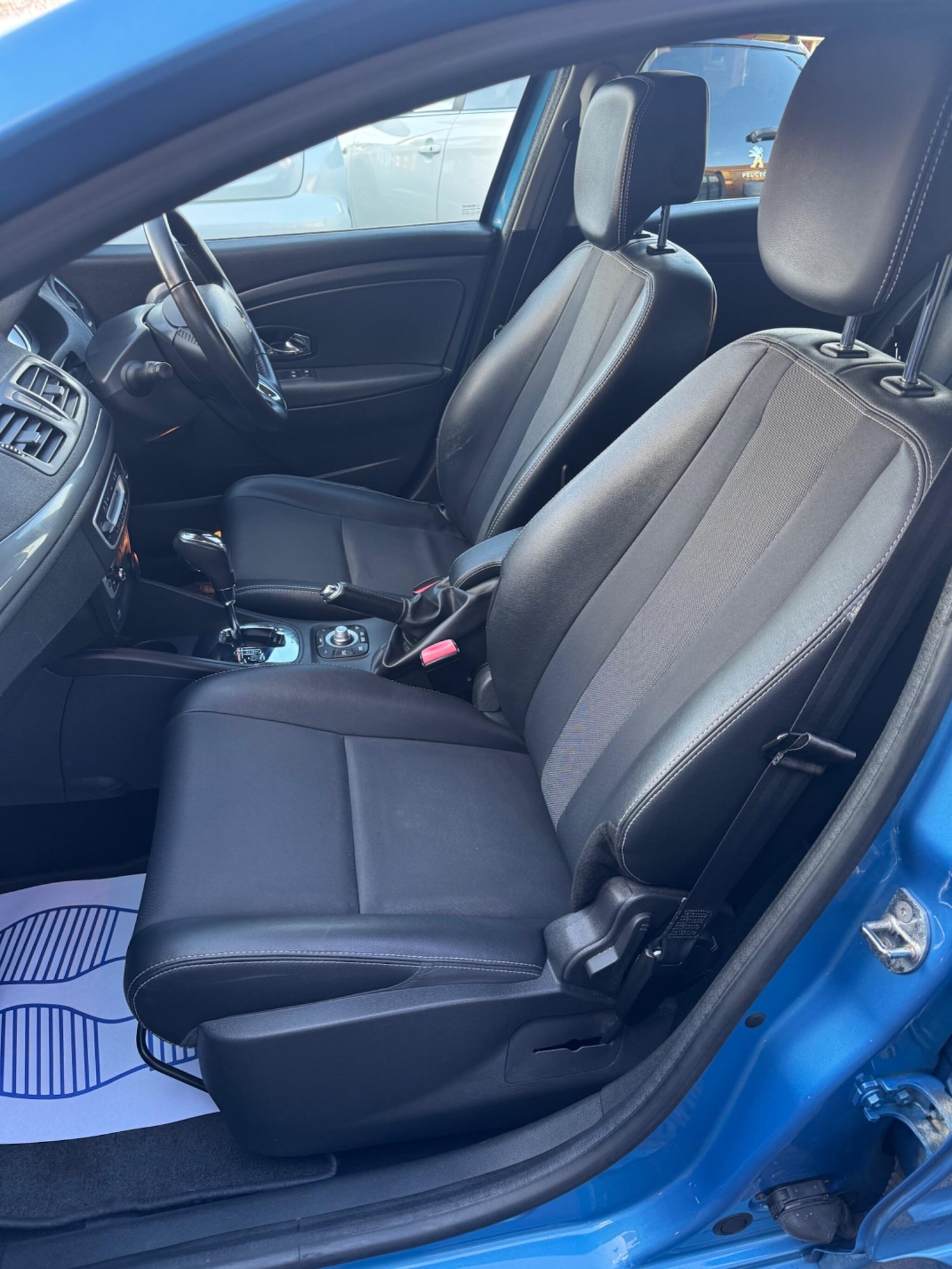 Used Renault Megane 2015 for sale - 77050080: Photo 10