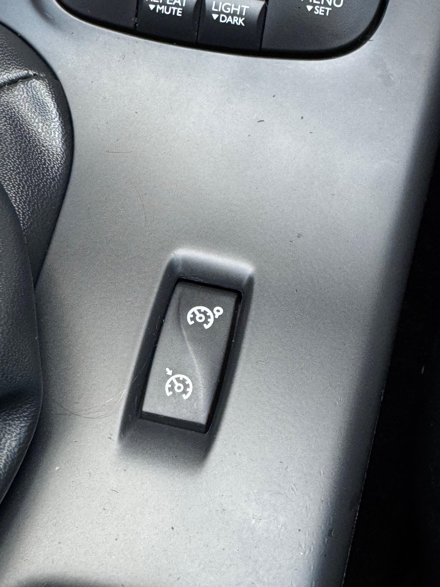 Used Renault Megane 2015 for sale - 77050080: Photo 18