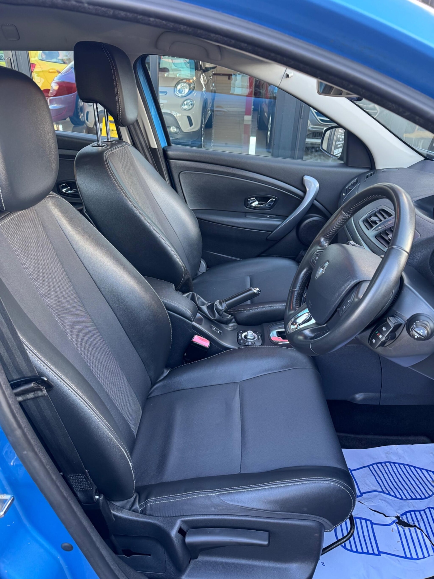 Used Renault Megane 2015 for sale - 77050080: Photo 8