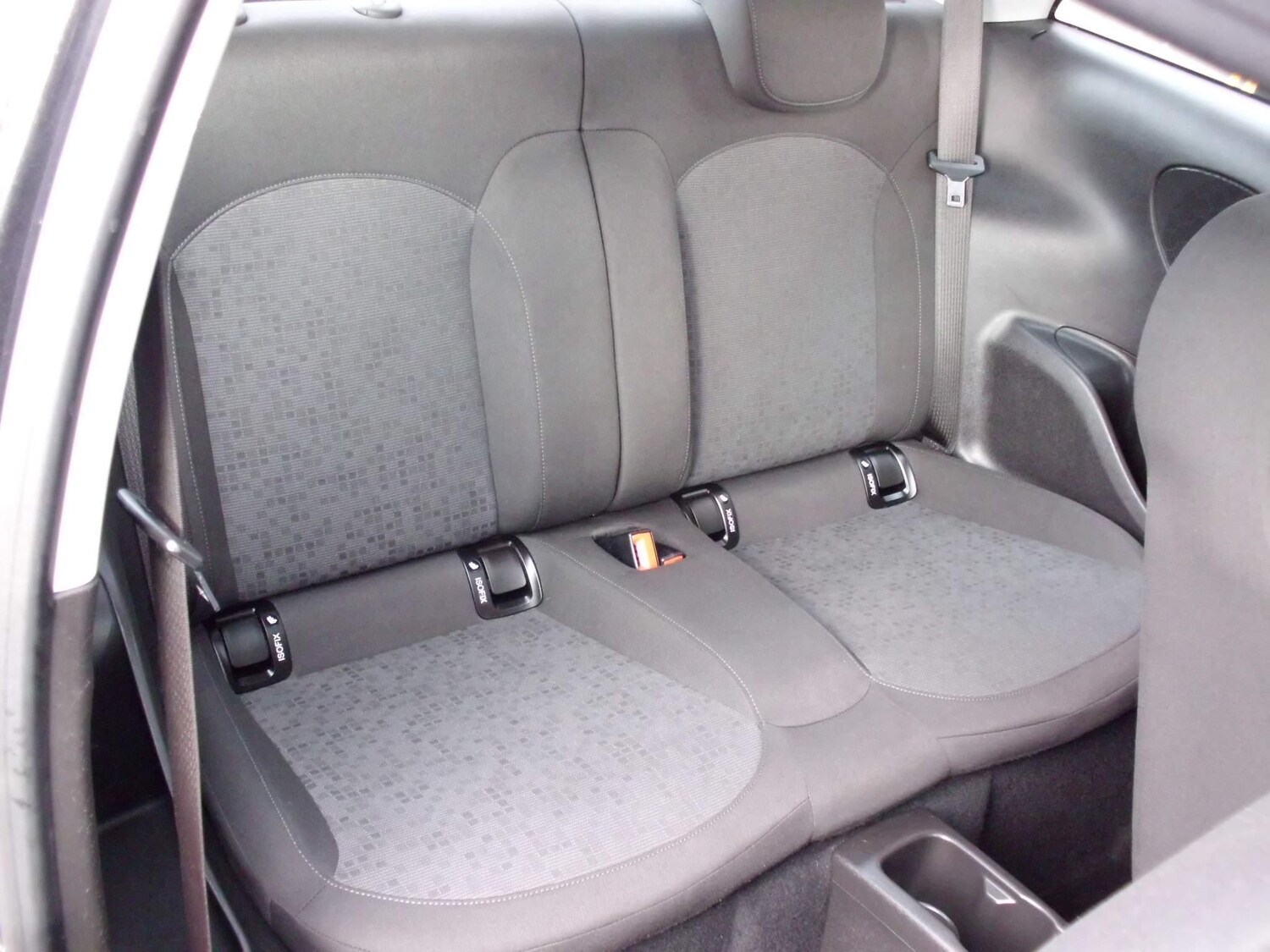 Used Vauxhall ADAM 2017 for sale - 77478687: Photo 9