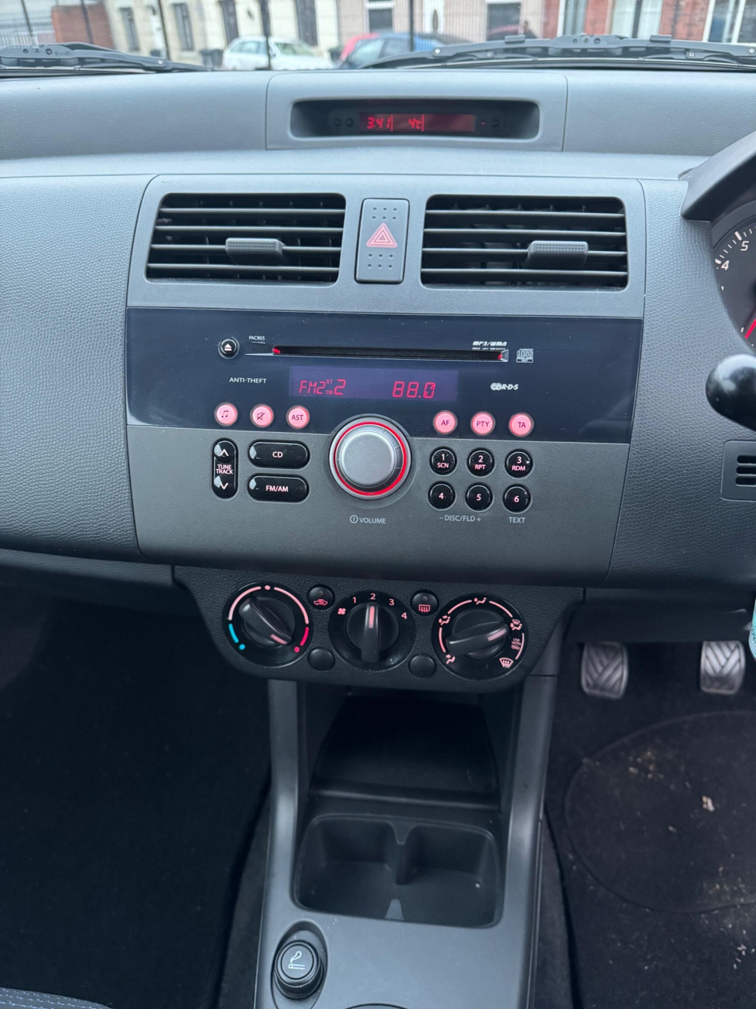 Used Suzuki Swift for sale - 77074193: Photo 16