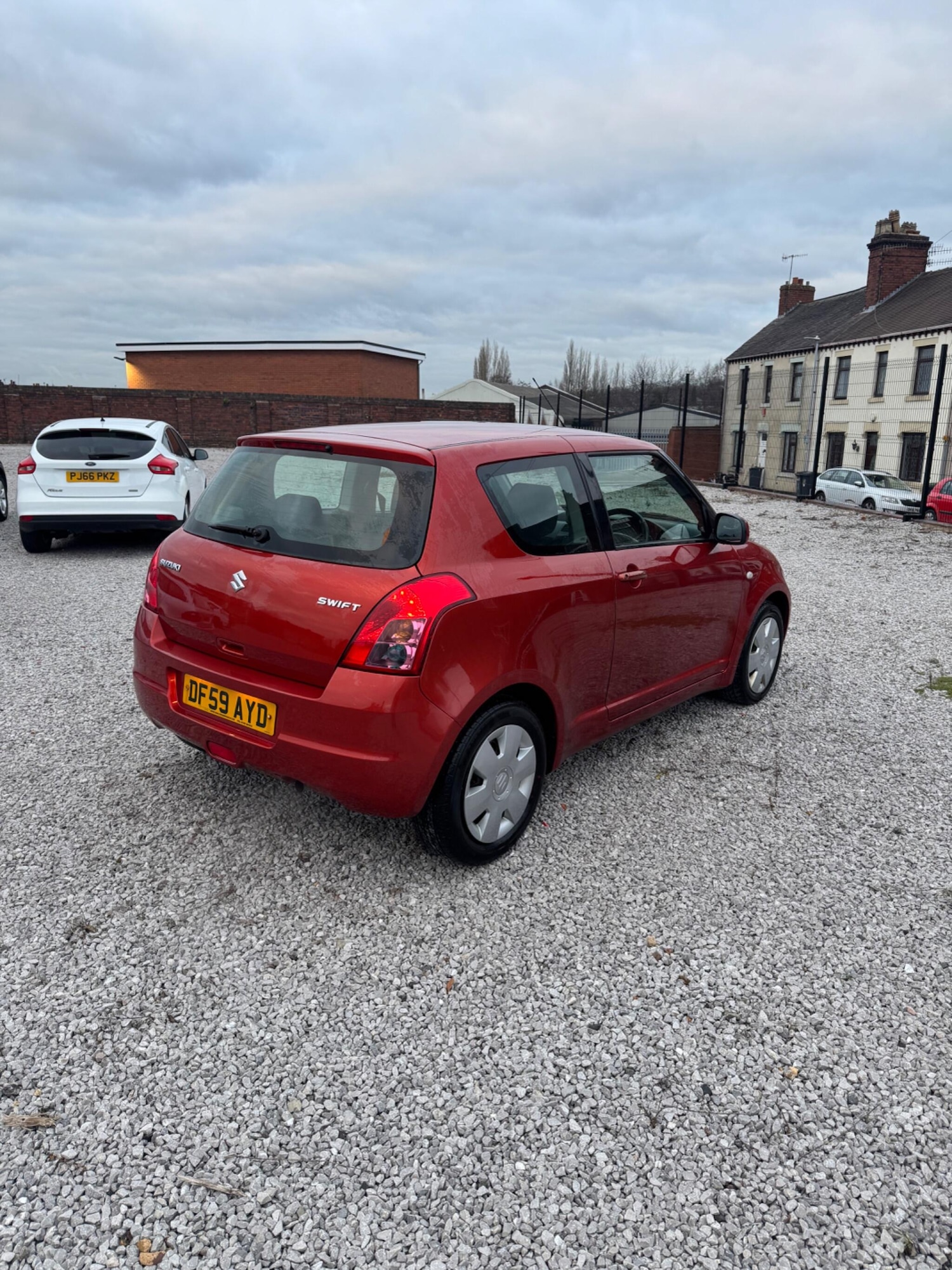 Used Suzuki Swift for sale - 77074193: Photo 3