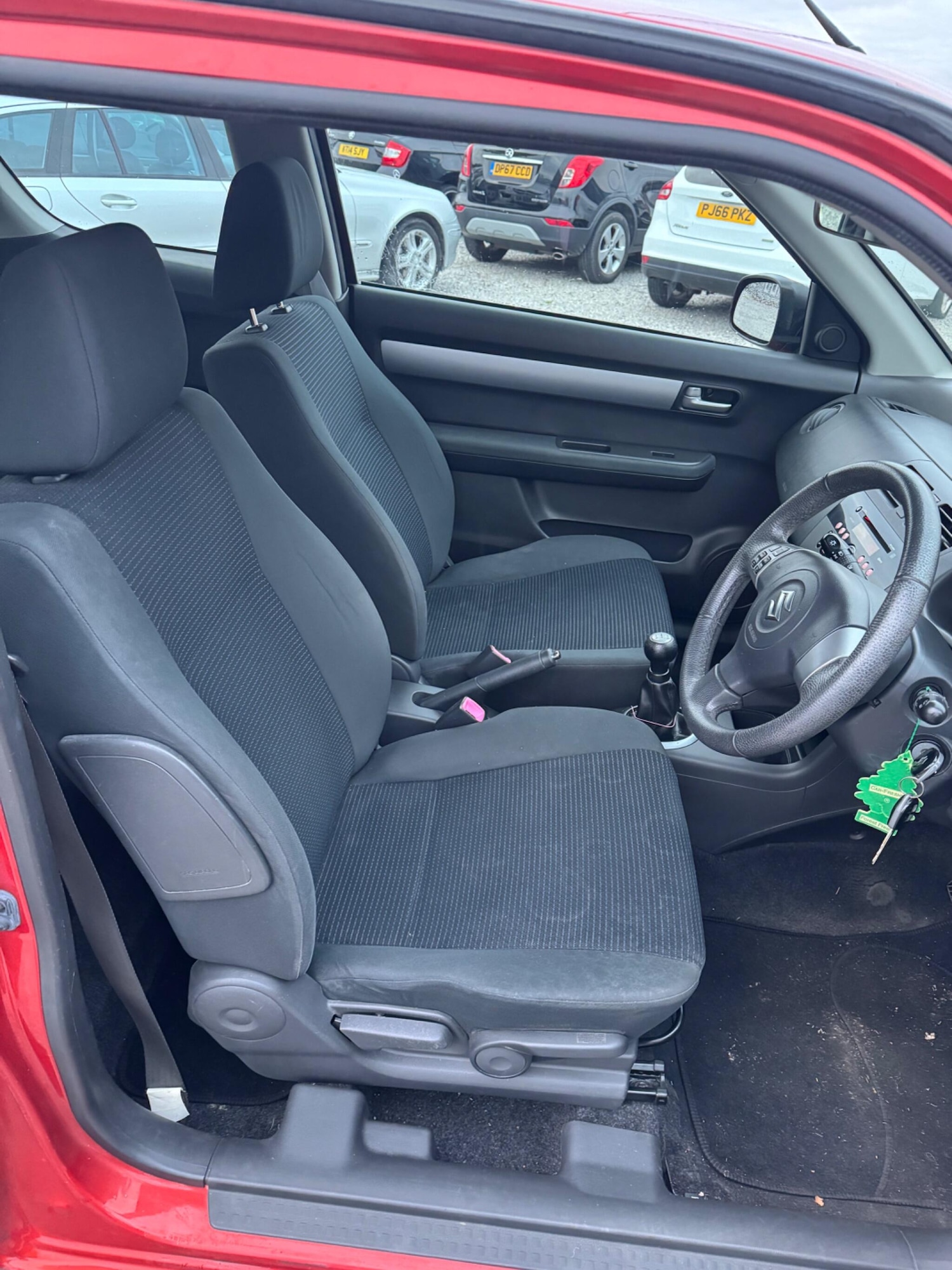 Used Suzuki Swift for sale - 77074193: Photo 9