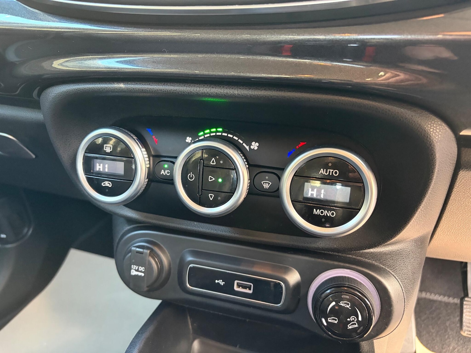 Used Fiat 500L 2018 for sale - 76349762: Photo 21