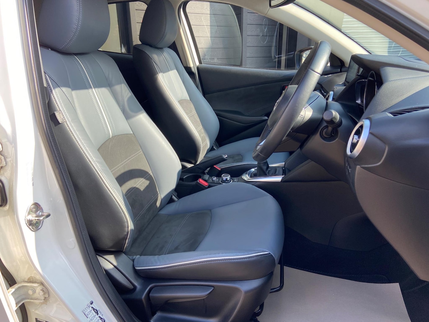 Used Mazda Mazda2 2021 for sale - 76175503: Photo 10