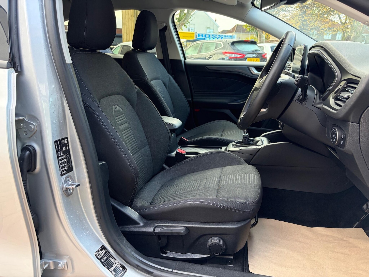 Used Ford Focus 2021 for sale - 76370698: Photo 11