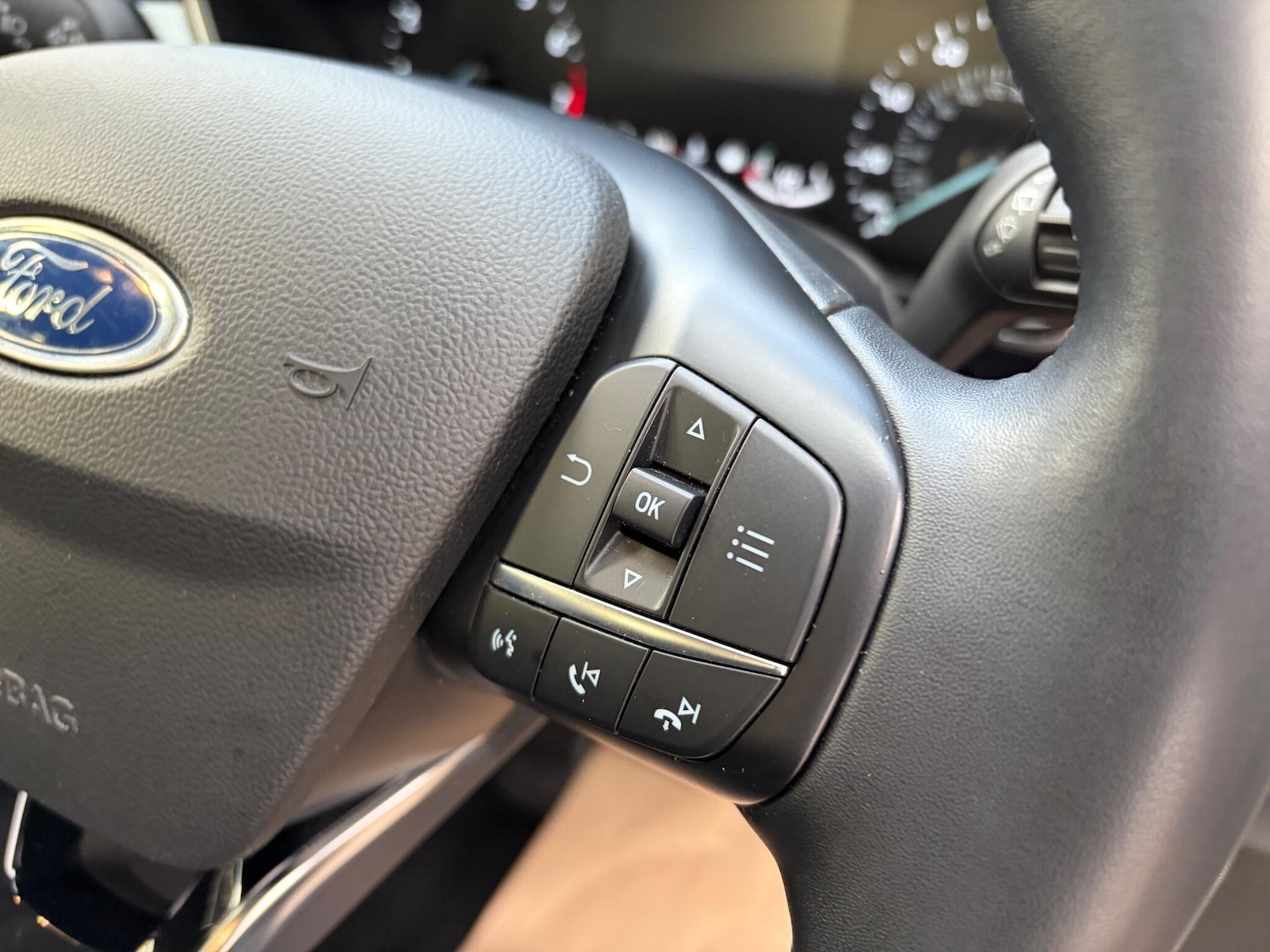 Used Ford Focus 2021 for sale - 76370698: Photo 19