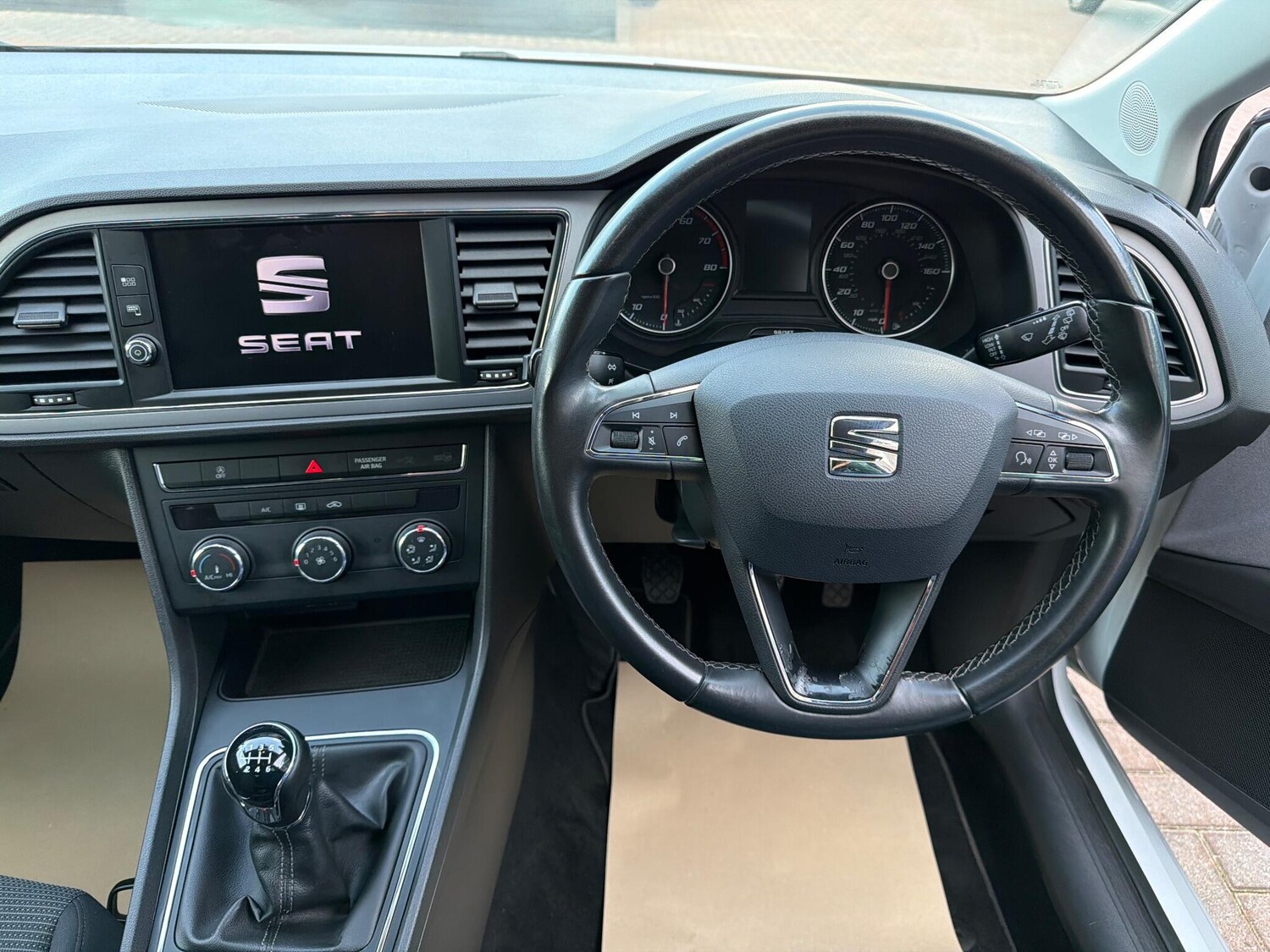 Used SEAT Leon 2017 for sale - 76398037: Photo 17