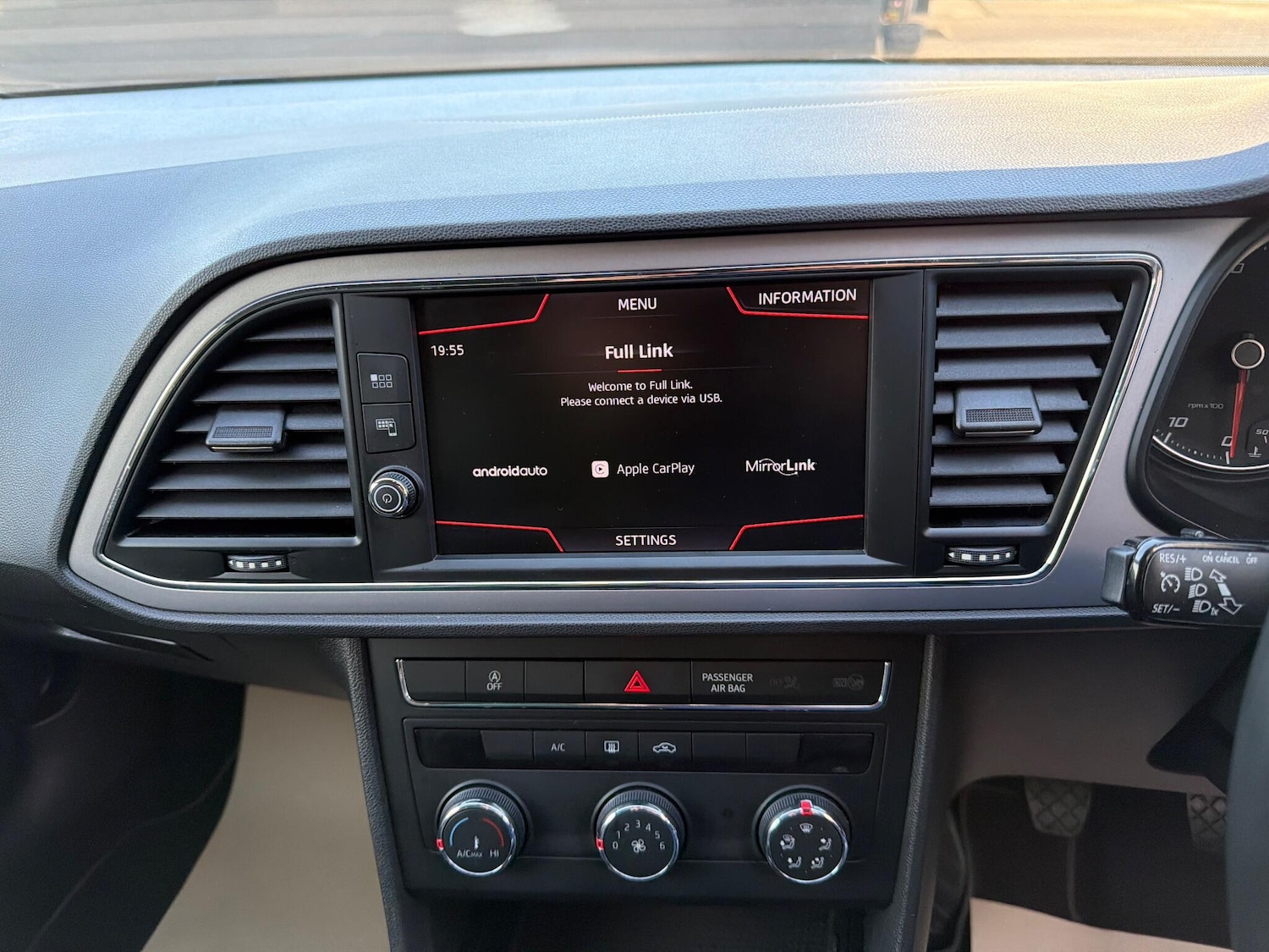 Used SEAT Leon 2017 for sale - 76398037: Photo 31