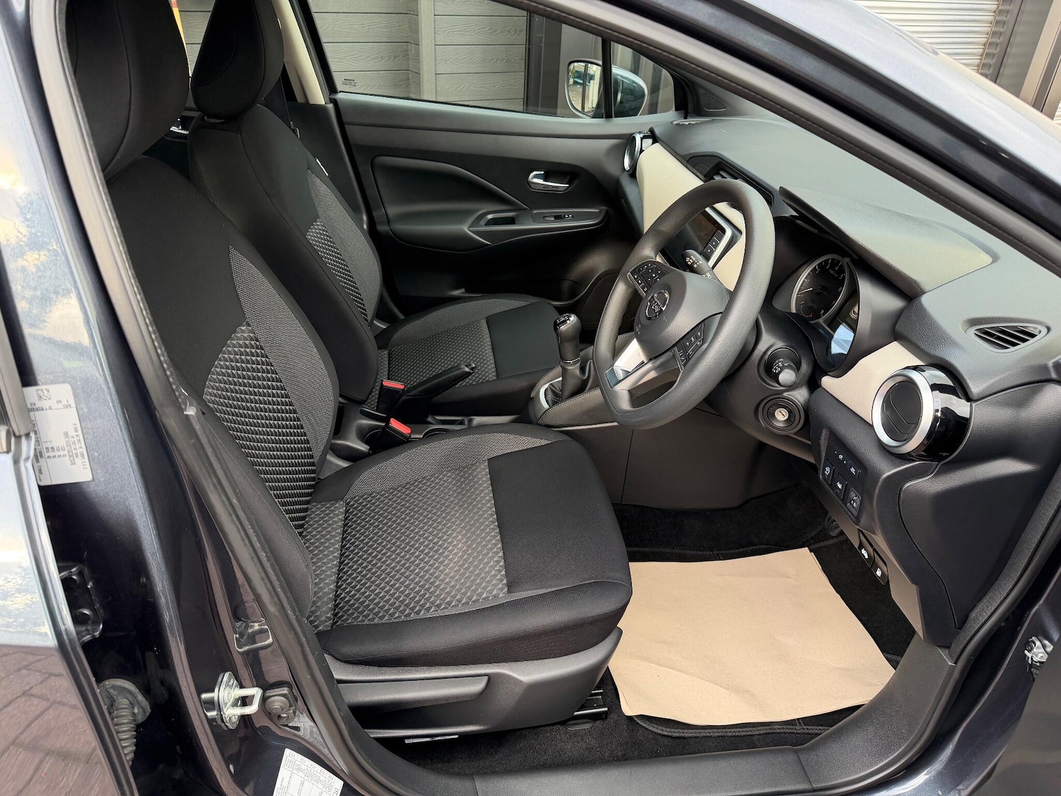 Used Nissan Micra 2021 for sale - 76397877: Photo 9