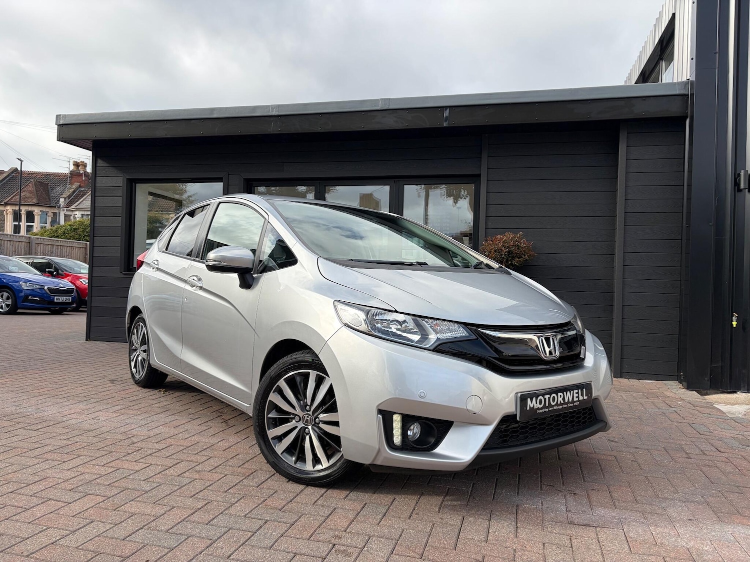 Used Honda Jazz 2017 for sale - 76174691: Photo 1