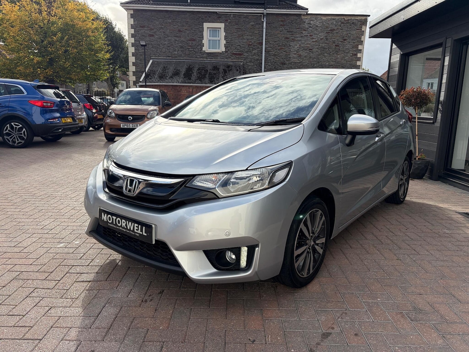 Used Honda Jazz 2017 for sale - 76174691: Photo 10