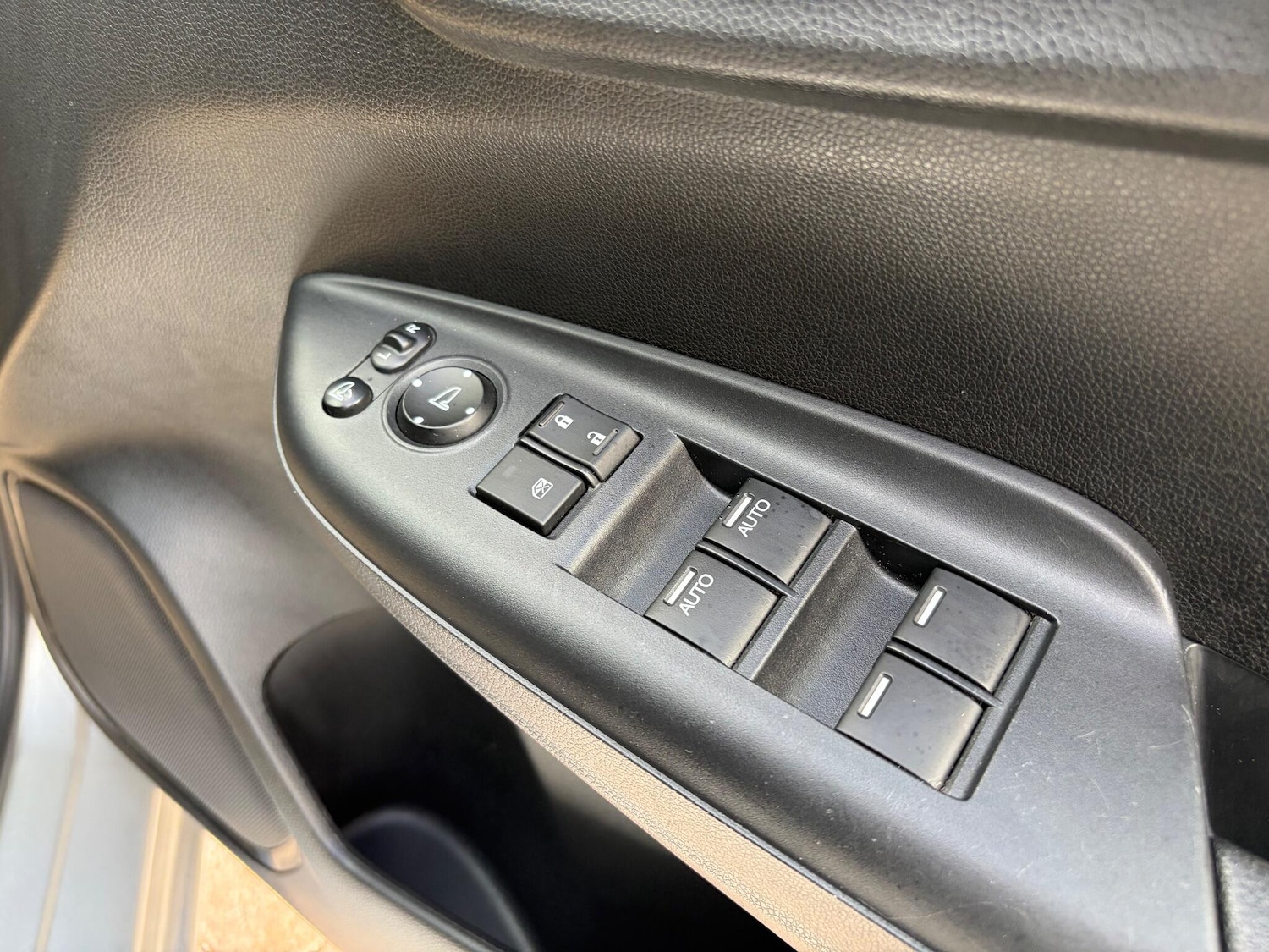 Used Honda Jazz 2017 for sale - 76174691: Photo 14