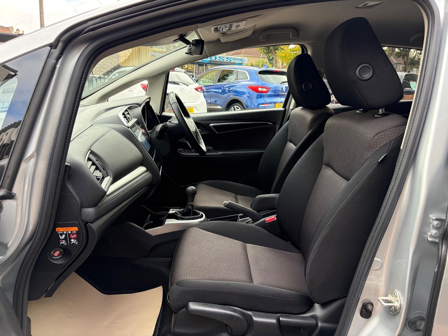 Used Honda Jazz 2017 for sale - 76174691: Photo 27
