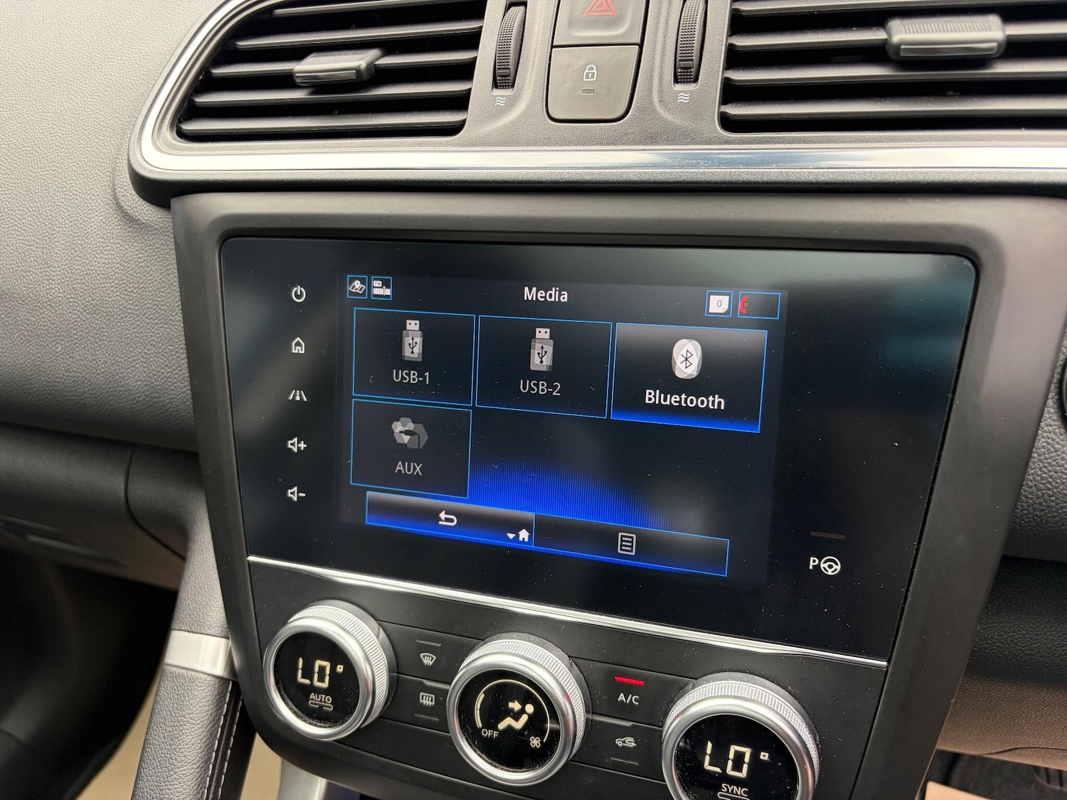 Used Renault Kadjar for sale - 76440365: Photo 16