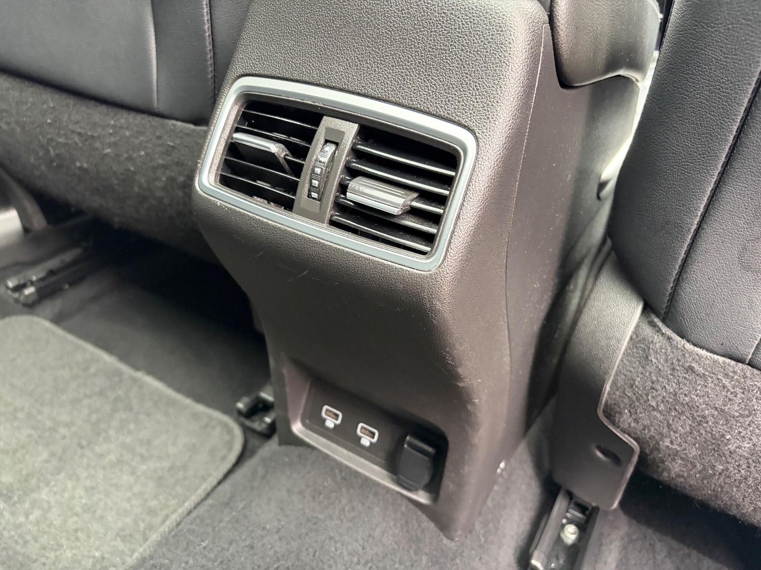 Used Renault Kadjar for sale - 76440365: Photo 32