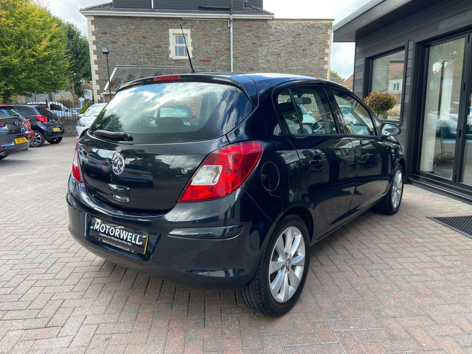 Vehicle 6