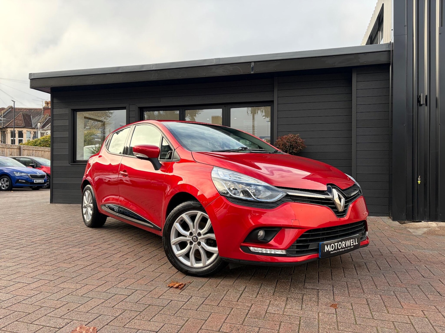 Used Renault Clio 2017 for sale - 76377259: Photo 1