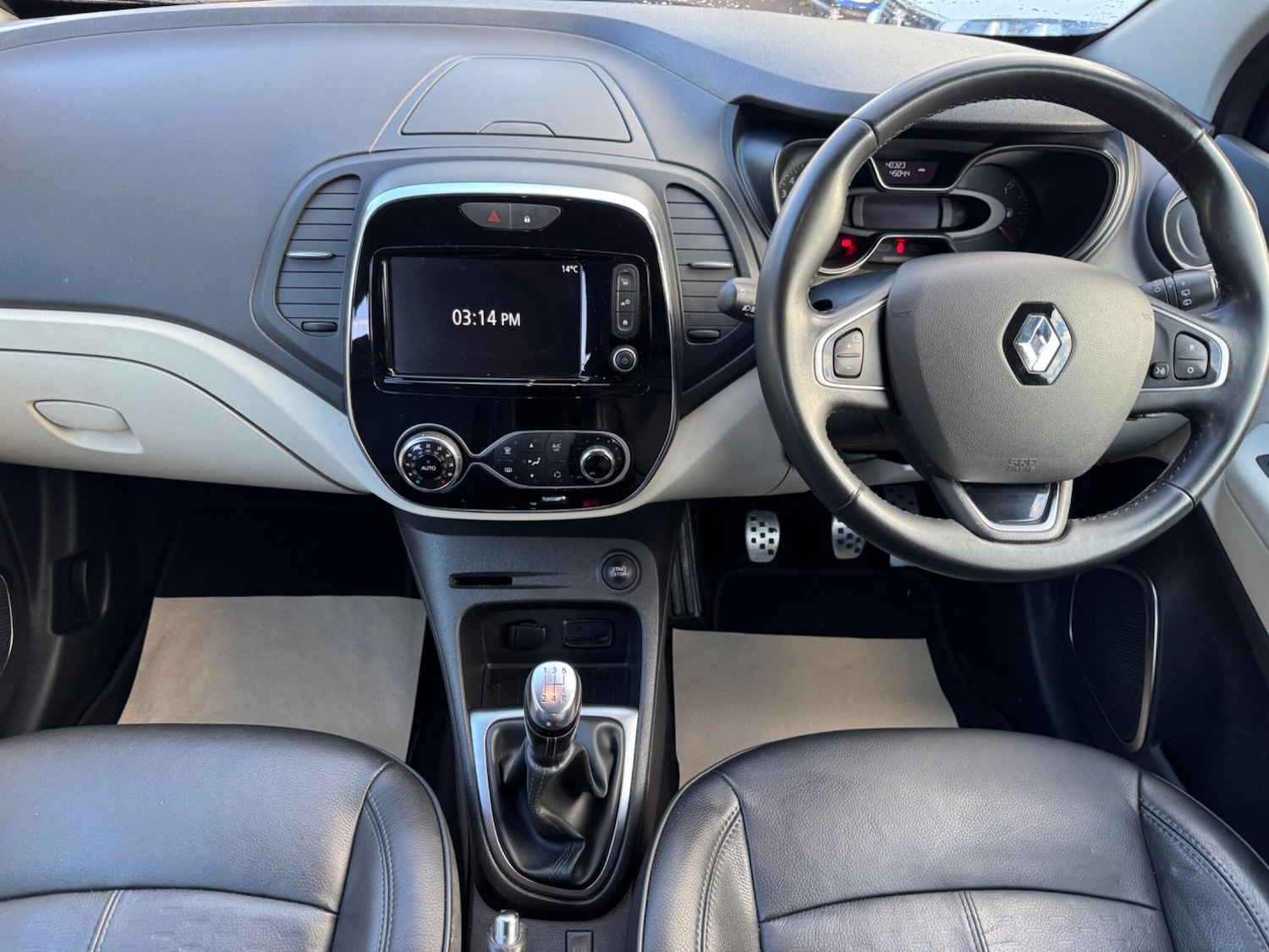 Used Renault Captur 2018 for sale - 76432808: Photo 12