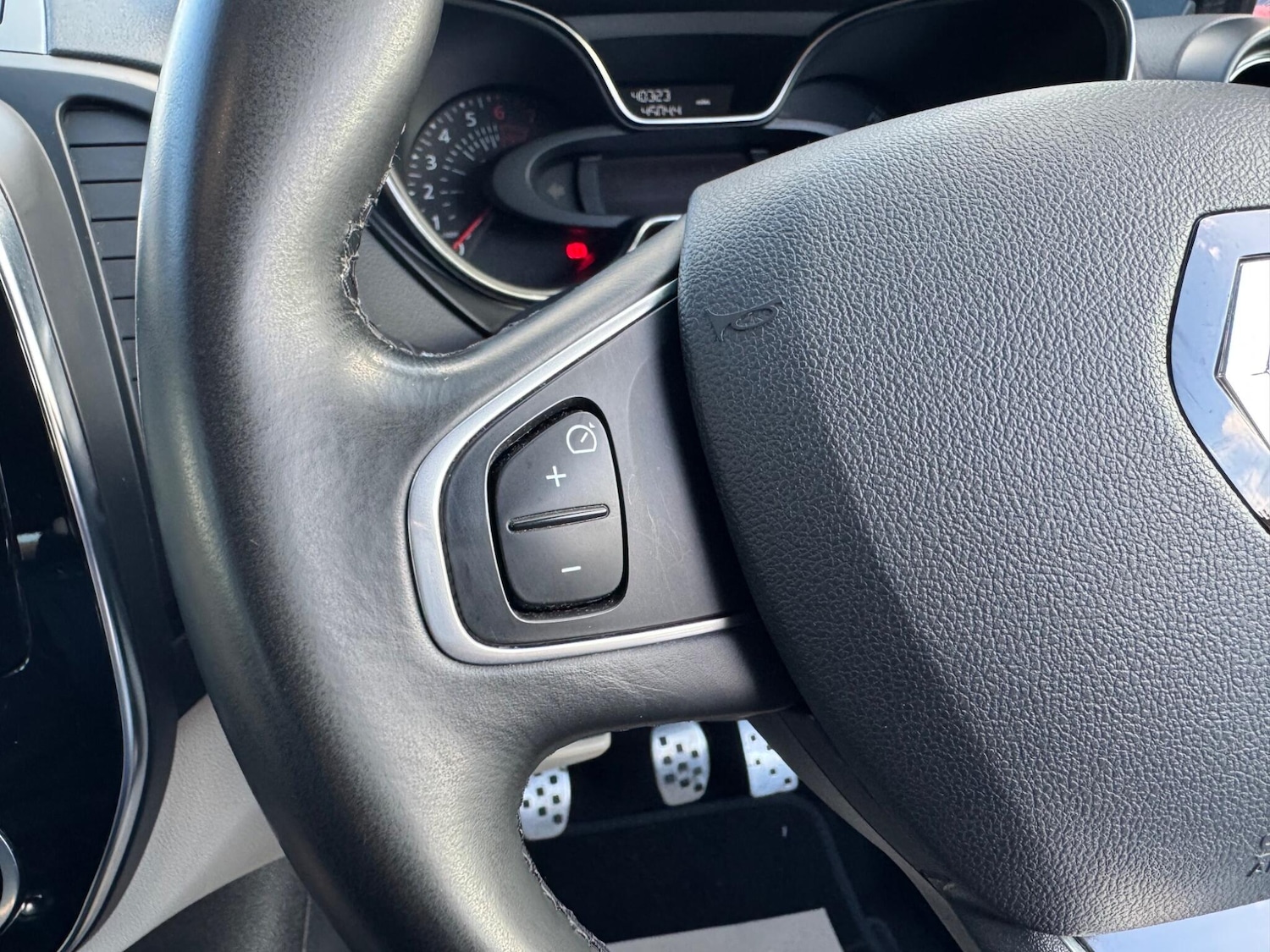 Used Renault Captur 2018 for sale - 76432808: Photo 21