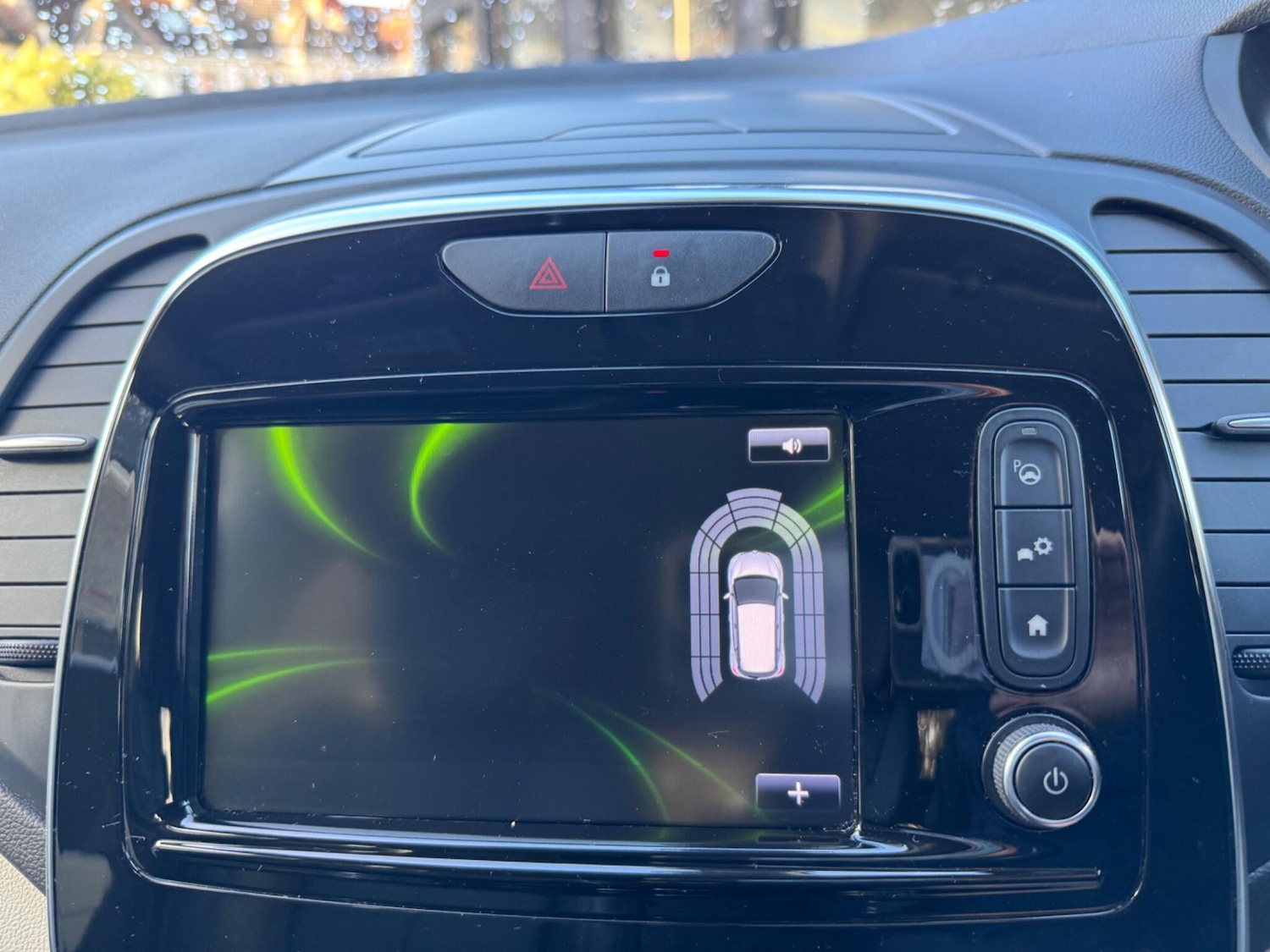 Used Renault Captur 2018 for sale - 76432808: Photo 24