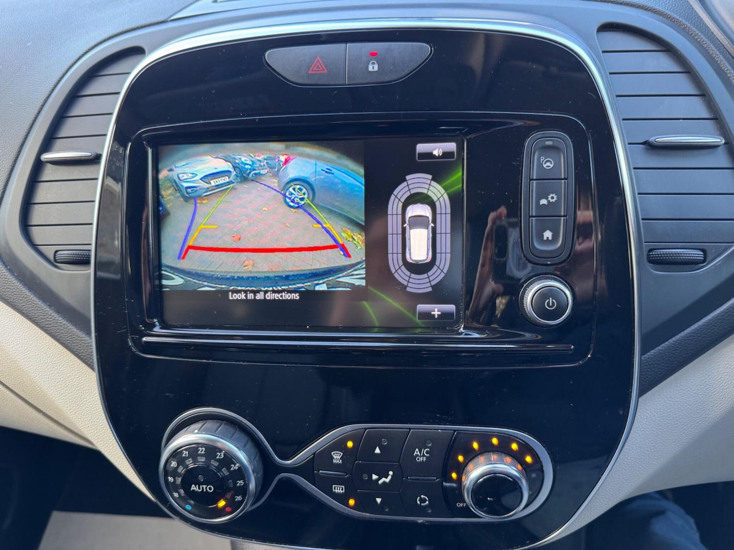 Used Renault Captur 2018 for sale - 76432808: Photo 25