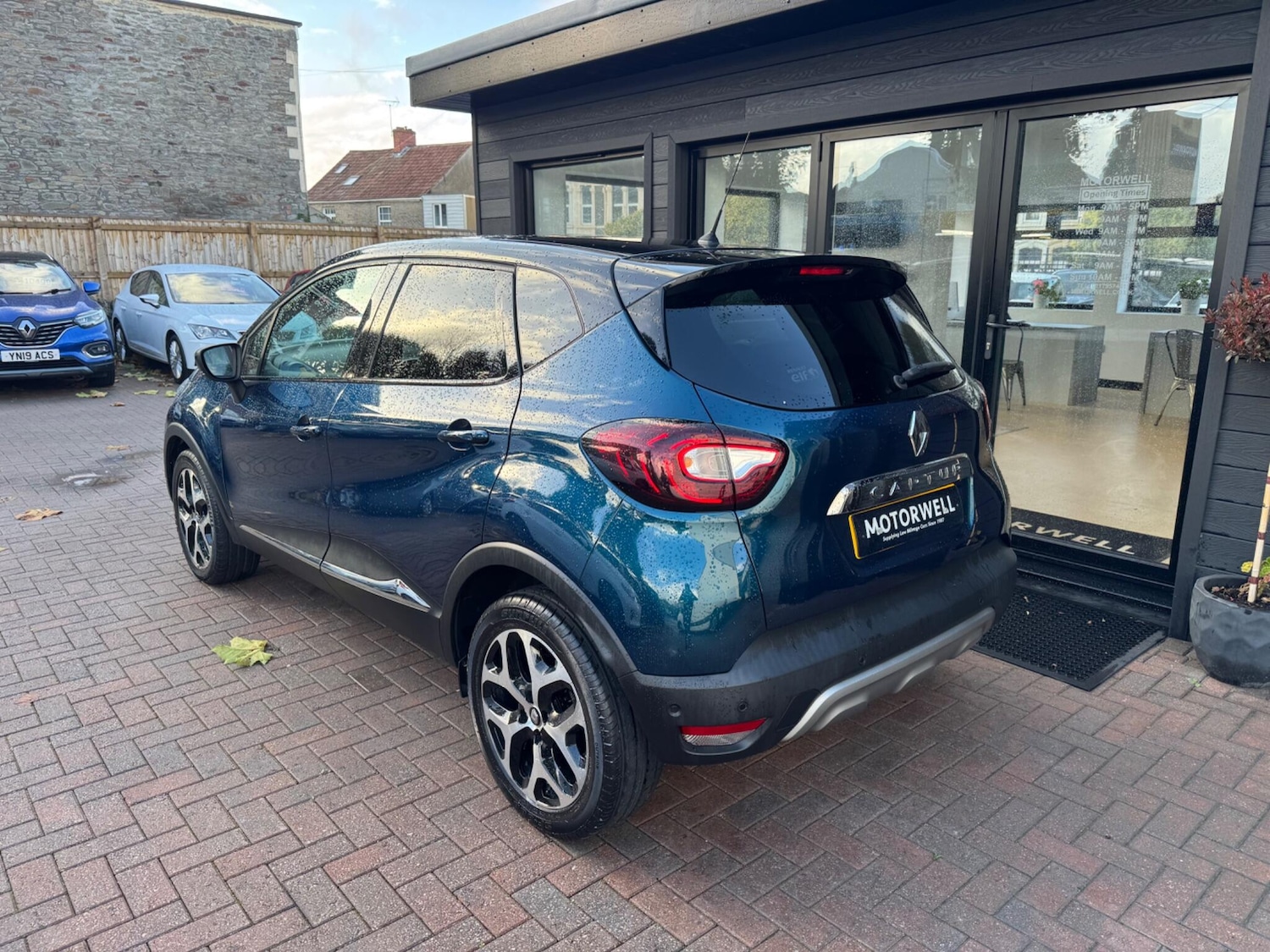 Used Renault Captur 2018 for sale - 76432808: Photo 8